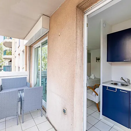 With Balcony & Pool -heart Of * Ницца